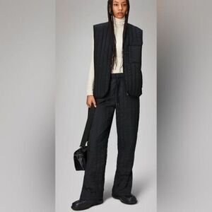 NWT RAINS Women’s Woven Black Full Zip Vest - Size XL